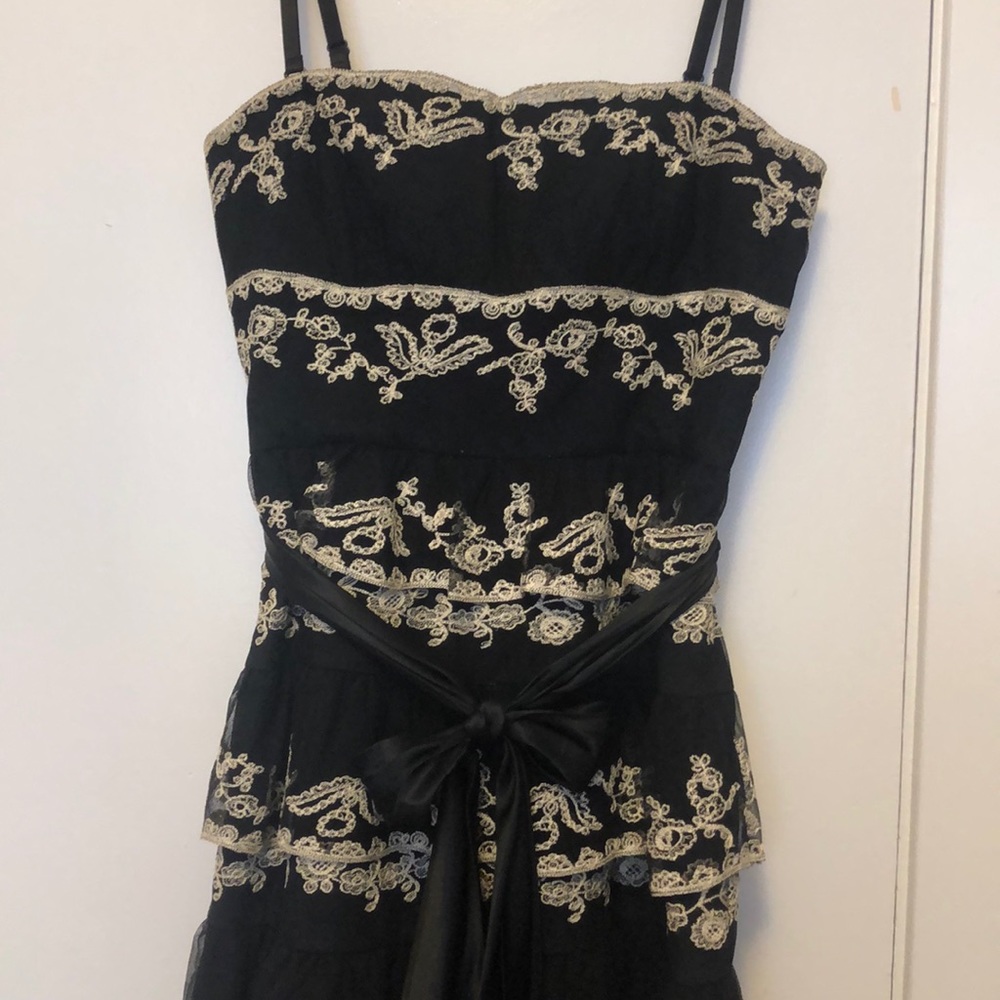 BCBG lace dress - Picture 9 of 11